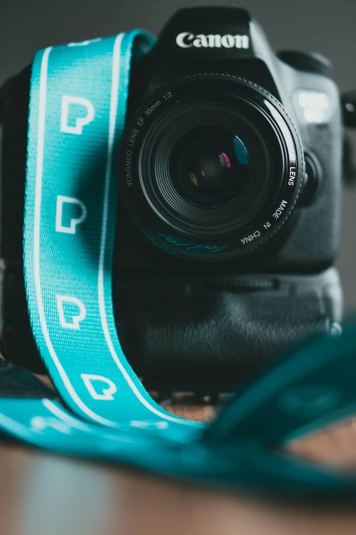 Canon EOS Rebel T7 Review